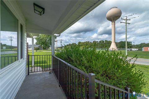 Tiny photo for 1012 Marsh Street, Tappahannock, VA 22560 (MLS # 2619125)