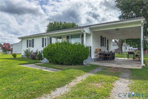 Tiny photo for 1012 Marsh Street, Tappahannock, VA 22560 (MLS # 2619125)