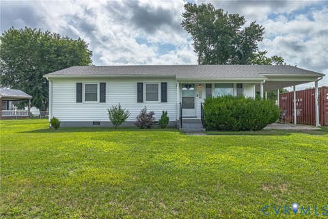 Tiny photo for 1012 Marsh Street, Tappahannock, VA 22560 (MLS # 2619125)