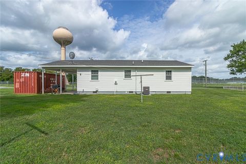 Tiny photo for 1012 Marsh Street, Tappahannock, VA 22560 (MLS # 2619125)