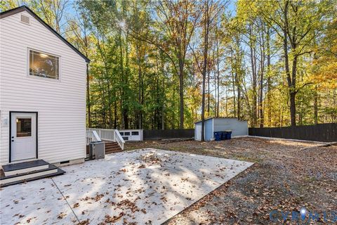 Tiny photo for 2002 Castle Glen Court, North Chesterfield, VA 23236 (MLS # 2603437)