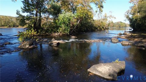Tiny photo for 00 Warren Ferry Road, Scottsville, VA 24590 (MLS # 2529586)
