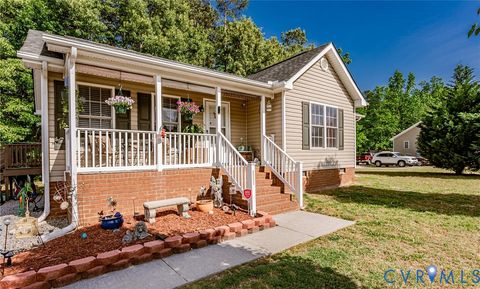 Photo of 4201 Kenneth Drive, North Dinwiddie, VA 23803 (MLS # 2611507)