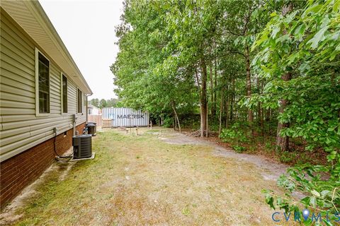 Tiny photo for 4201 Kenneth Drive, North Dinwiddie, VA 23803 (MLS # 2611507)