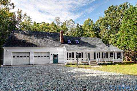 Photo of 10302 Teelin Court, Chesterfield, VA 23832 (MLS # 2525727)