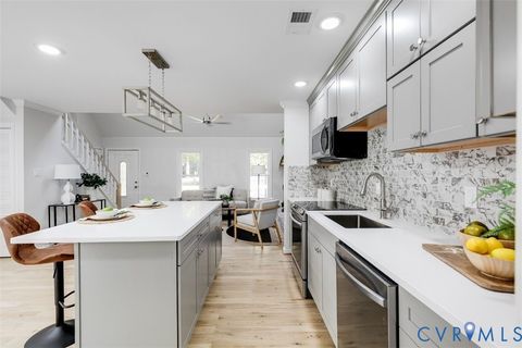 Tiny photo for 10302 Teelin Court, Chesterfield, VA 23832 (MLS # 2525727)