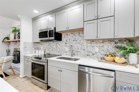 Tiny photo for 10302 Teelin Court, Chesterfield, VA 23832 (MLS # 2525727)