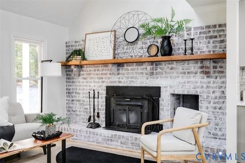 Tiny photo for 10302 Teelin Court, Chesterfield, VA 23832 (MLS # 2525727)