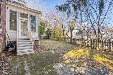 Tiny photo for 18 N 30th Street, Richmond, VA 23223 (MLS # 2532986)