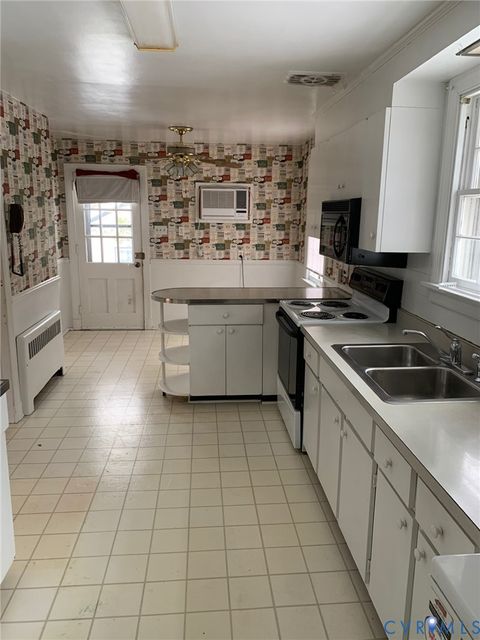 Tiny photo for 7444 Tanglewood Road, Richmond, VA 23225 (MLS # 2602404)