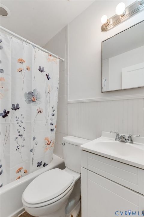 Tiny photo for 6424 W Grace Street, Henrico, VA 23226 (MLS # 2532573)