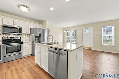 Tiny photo for 244 Huntsman Road, Sandston, VA 23150 (MLS # 2626057)
