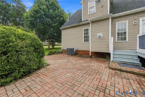 Tiny photo for 244 Huntsman Road, Sandston, VA 23150 (MLS # 2626057)