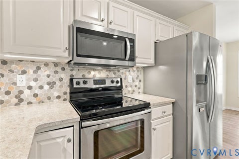 Tiny photo for 244 Huntsman Road, Sandston, VA 23150 (MLS # 2626057)