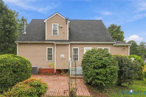 Tiny photo for 244 Huntsman Road, Sandston, VA 23150 (MLS # 2626057)