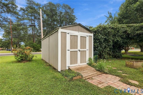 Tiny photo for 244 Huntsman Road, Sandston, VA 23150 (MLS # 2626057)