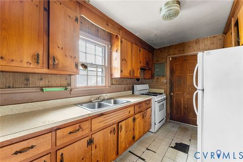 Tiny photo for 1010 Crafton Lane, Richmond, VA 23222 (MLS # 2527875)