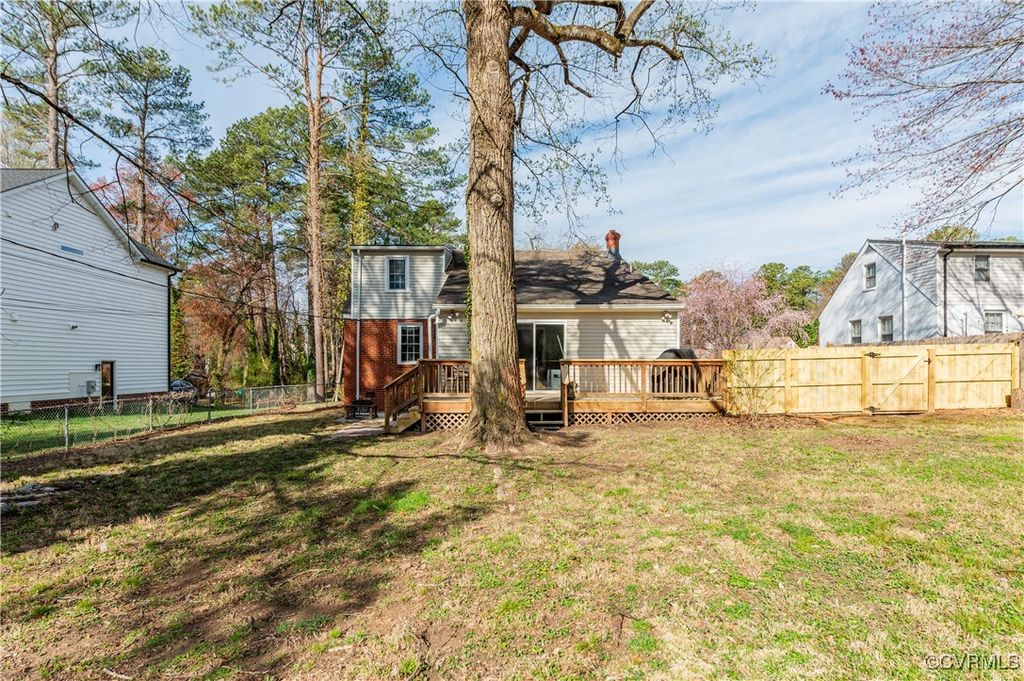 listing image 44