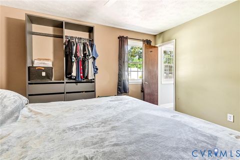 Tiny photo for 14217 Central Avenue, Chester, VA 23836 (MLS # 2612641)