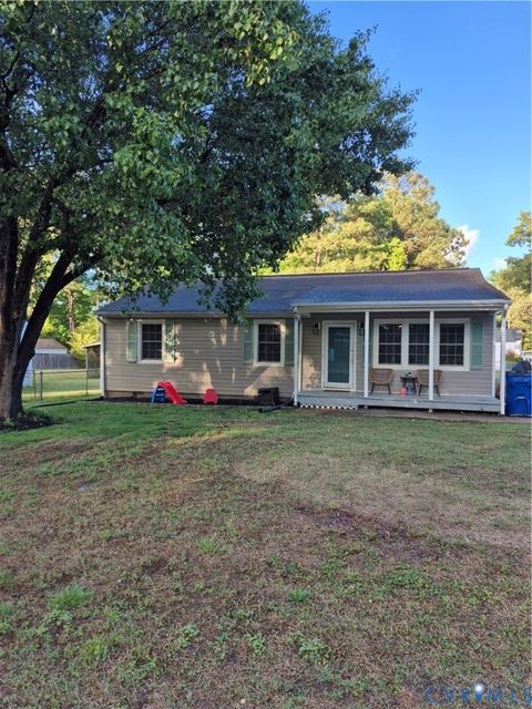 Photo of 14217 Central Avenue, Chester, VA 23836 (MLS # 2612641)