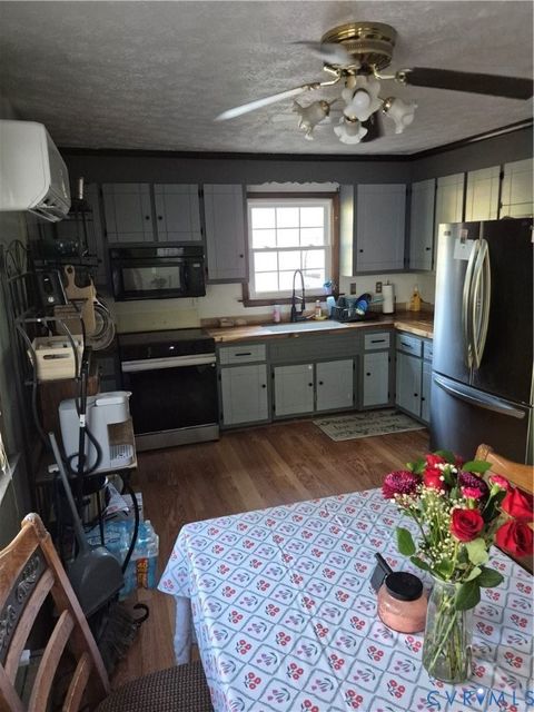 Tiny photo for 14217 Central Avenue, Chester, VA 23836 (MLS # 2612641)