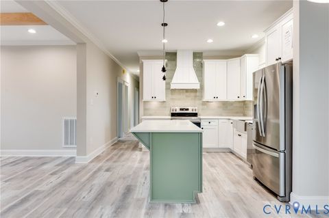 Tiny photo for 87 Crittenden Road, Deltaville, VA 23043 (MLS # 2530417)