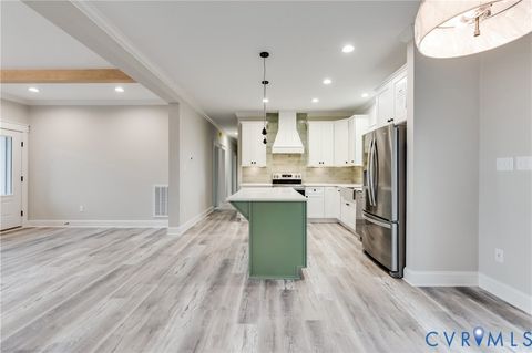 Tiny photo for 87 Crittenden Road, Deltaville, VA 23043 (MLS # 2530417)