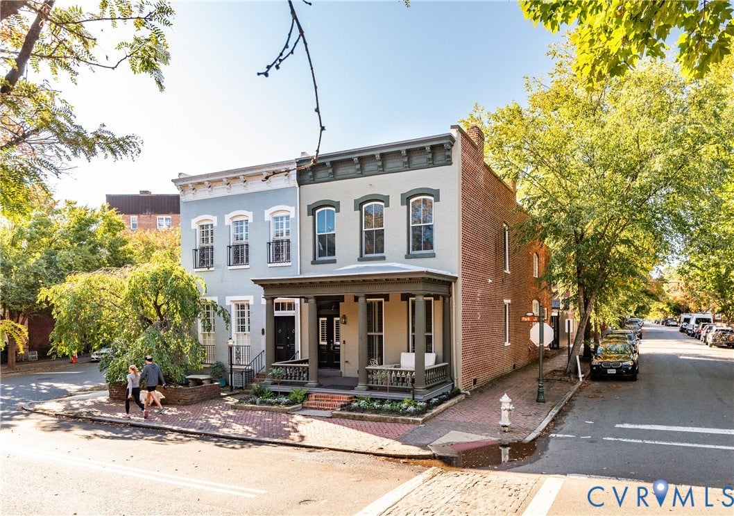 1303 Park Avenue