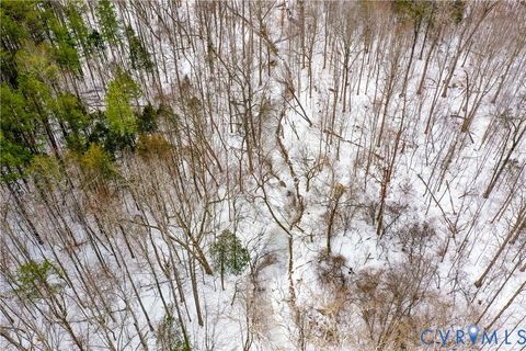 Tiny photo for 00 Farmville Road, Farmville, VA 23901 (MLS # 2602950)