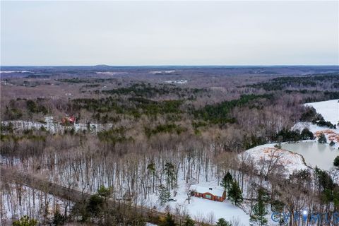 Tiny photo for 00 Farmville Road, Farmville, VA 23901 (MLS # 2602950)