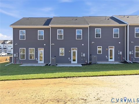 Tiny photo for 332 Mt. McCauley Way, Aylett, VA 23009 (MLS # 2601080)
