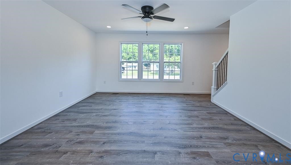 993 Swan Lane