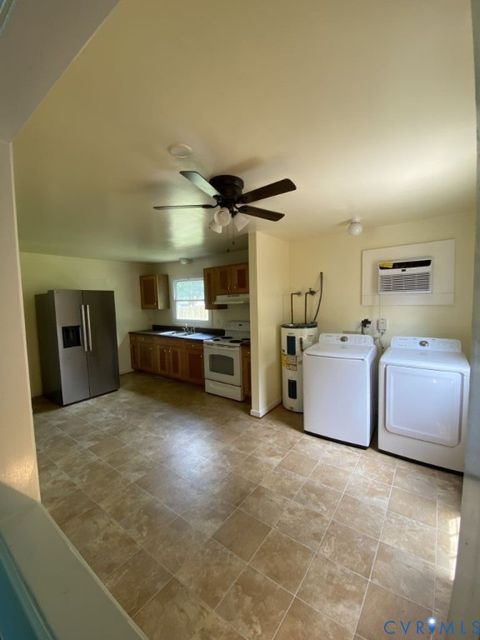 Tiny photo for 6307 Phobus Court, North Chesterfield, VA 23234 (MLS # 2618665)