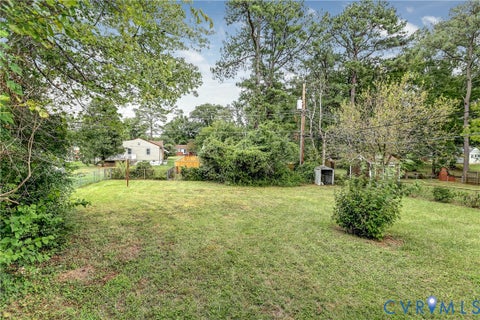 Tiny photo for 5408 Tacoma Street, Henrico, VA 23230 (MLS # 2626374)