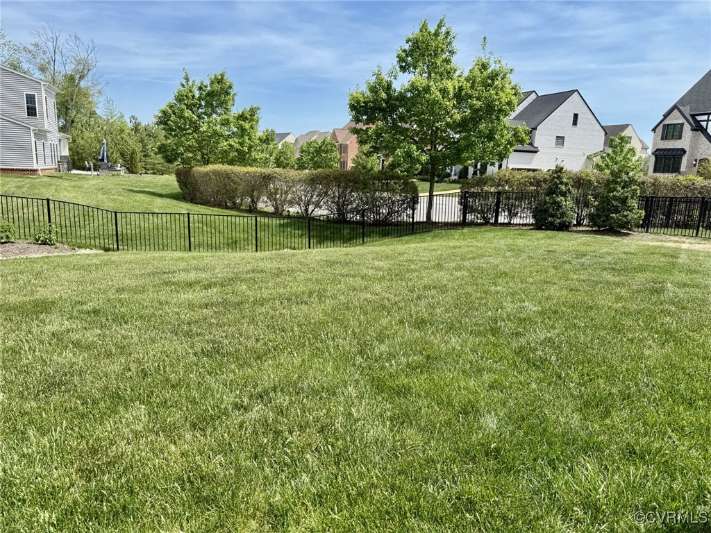 12453 Donahue Road
