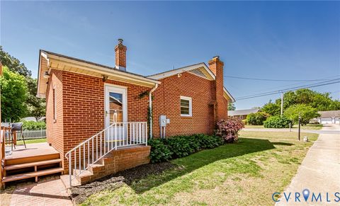 Tiny photo for 8004 Arnoka Road, Mechanicsville, VA 23111 (MLS # 2609243)