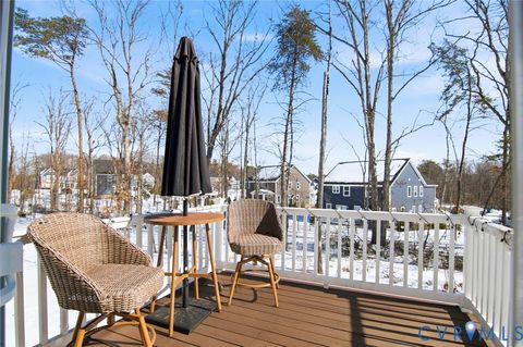 Tiny photo for 10907 Green Leaf Run, Spotsylvania, VA 22551 (MLS # 2604171)