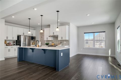 Tiny photo for 10907 Green Leaf Run, Spotsylvania, VA 22551 (MLS # 2604171)