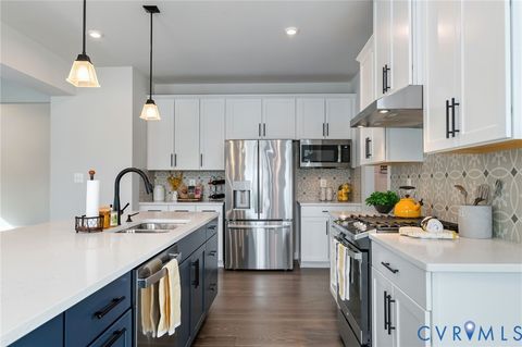 Tiny photo for 10907 Green Leaf Run, Spotsylvania, VA 22551 (MLS # 2604171)