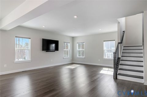 Tiny photo for 10907 Green Leaf Run, Spotsylvania, VA 22551 (MLS # 2604171)