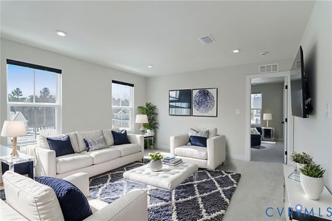 Tiny photo for 10907 Green Leaf Run, Spotsylvania, VA 22551 (MLS # 2604171)