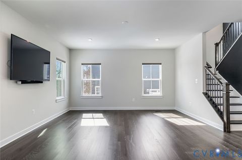 Tiny photo for 10907 Green Leaf Run, Spotsylvania, VA 22551 (MLS # 2604171)