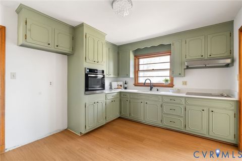 Tiny photo for 5501 S Prestonwood Avenue, Chester, VA 23234 (MLS # 2600040)