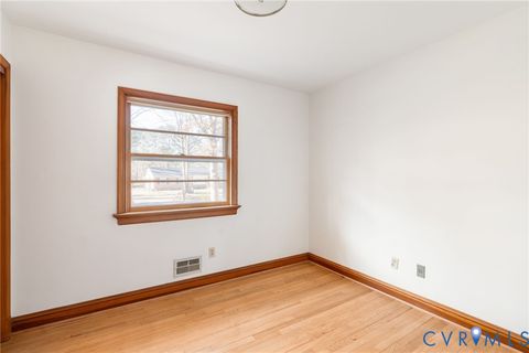 Tiny photo for 5501 S Prestonwood Avenue, Chester, VA 23234 (MLS # 2600040)