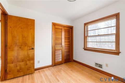 Tiny photo for 5501 S Prestonwood Avenue, Chester, VA 23234 (MLS # 2600040)