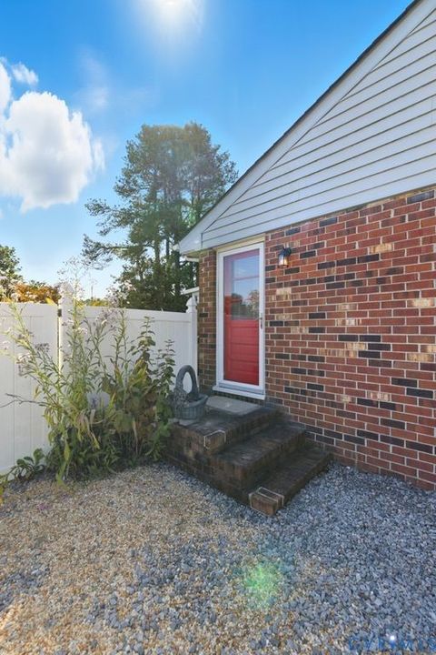 Tiny photo for 2701 Maury Road, Prince George, VA 23805 (MLS # 2528518)
