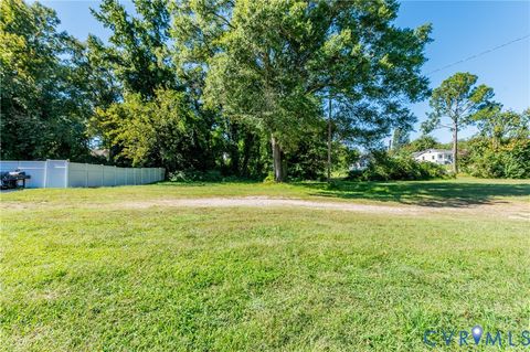 Tiny photo for 1304 Arlington Road, Hopewell, VA 23860 (MLS # 2528481)