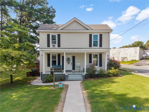 Tiny photo for 100 Indian Oak Avenue, Crewe, VA 23930 (MLS # 2621650)
