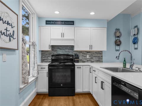 Tiny photo for 100 Indian Oak Avenue, Crewe, VA 23930 (MLS # 2621650)