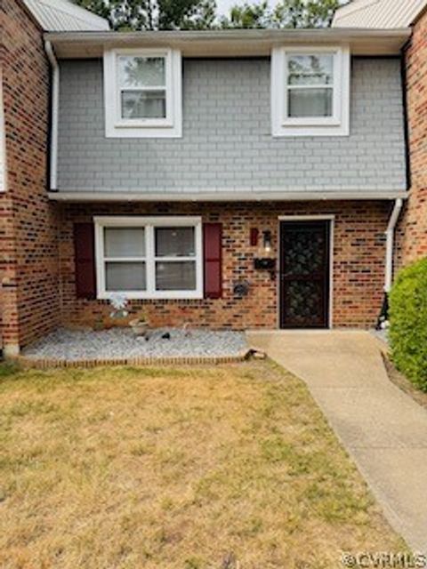 Townhouse in Chesterfield VA 3204 Battlefield Drive.jpg